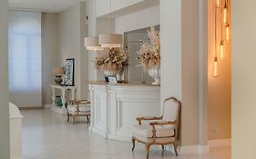 Hotel Capri- Adult Only